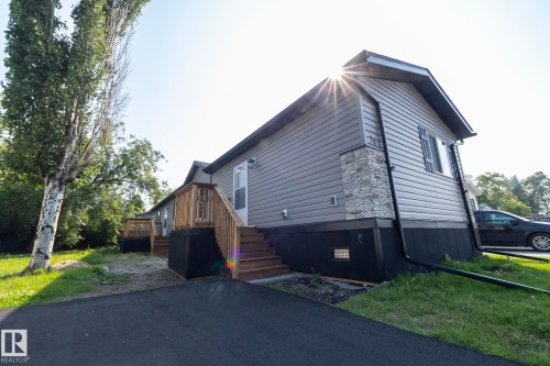 74 Willow Park Estates, Leduc, AB - Outdoor