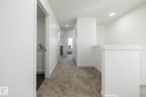 18834 29 Avenue, Edmonton, AB - Indoor Photo Showing Other Room