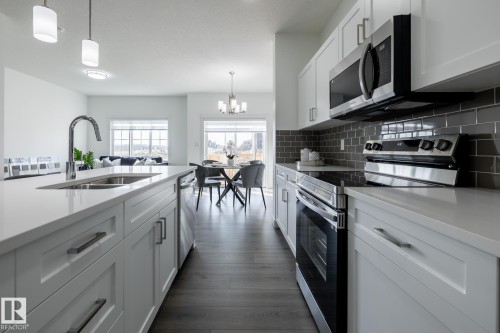 18834 29 Avenue, Edmonton, AB - Indoor Photo Showing Kitchen With Double Sink With Upgraded Kitchen