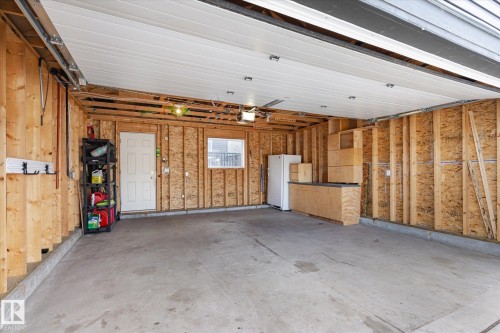 17630 61A Street, Edmonton, AB - Indoor Photo Showing Garage