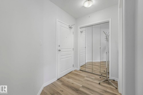 202 9707 106 Street, Edmonton, AB - Indoor Photo Showing Other Room