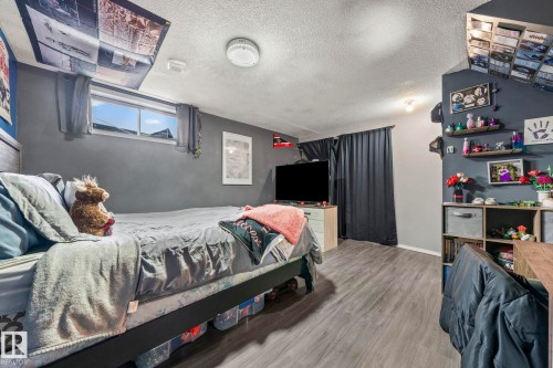 13859 131A Avenue, Edmonton, AB - Indoor Photo Showing Bedroom