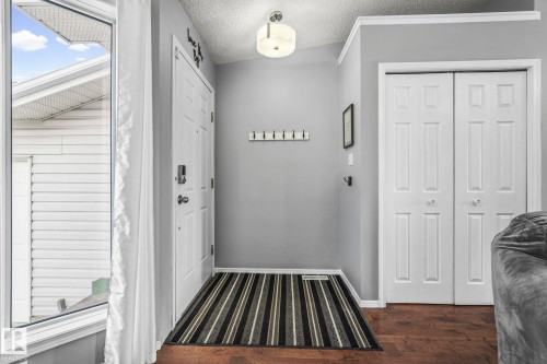 13859 131A Avenue, Edmonton, AB - Indoor Photo Showing Other Room
