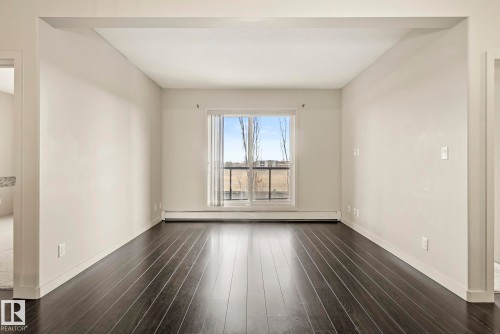 224 304 Ambleside Link, Edmonton, AB - Indoor Photo Showing Other Room