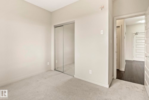 224 304 Ambleside Link, Edmonton, AB - Indoor Photo Showing Other Room