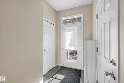 2786 Coughlan Green, Edmonton, AB - Indoor Photo Showing Other Room