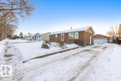 36 Sunset Blvd, St. Albert, AB - Outdoor