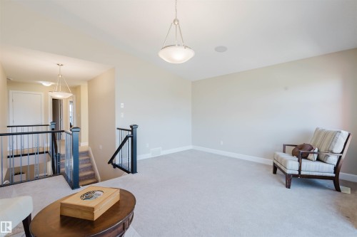 2122 Ware Road, Edmonton, AB - Indoor Photo Showing Other Room