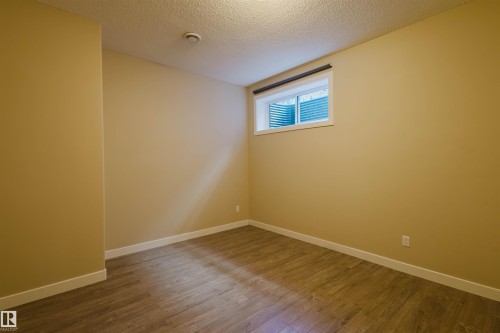 2122 Ware Road, Edmonton, AB - Indoor Photo Showing Other Room