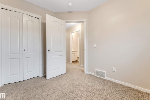 610 Tamarack Road, Edmonton, AB - Indoor Photo Showing Other Room