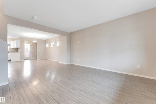 610 Tamarack Road, Edmonton, AB - Indoor Photo Showing Other Room