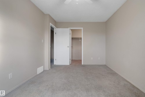 2206 38 Street, Edmonton, AB - Indoor Photo Showing Other Room