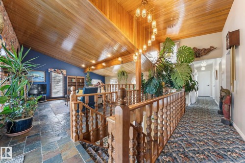 11126 173A Avenue, Edmonton, AB - Indoor Photo Showing Other Room