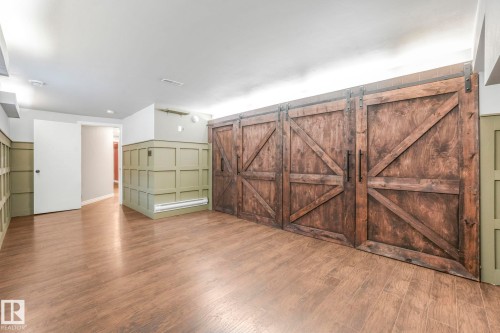 9007 135 Avenue, Edmonton, AB - Indoor Photo Showing Other Room