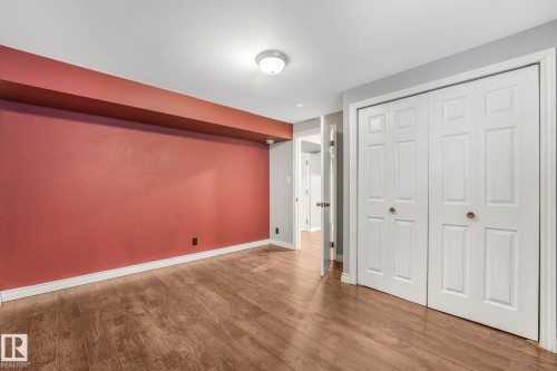 9007 135 Avenue, Edmonton, AB - Indoor Photo Showing Other Room