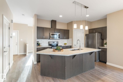 332 West Haven Drive, Leduc, AB - Indoor Photo Showing Kitchen With Double Sink With Upgraded Kitchen