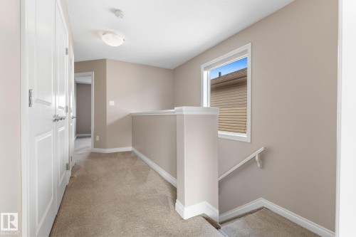 332 West Haven Drive, Leduc, AB - Indoor Photo Showing Other Room