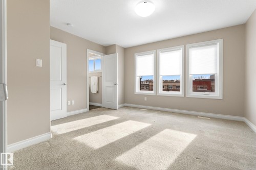 332 West Haven Drive, Leduc, AB - Indoor Photo Showing Other Room