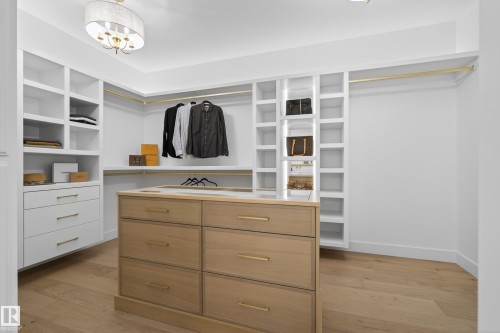 14320 Mackenzie Drive, Edmonton, AB - Indoor