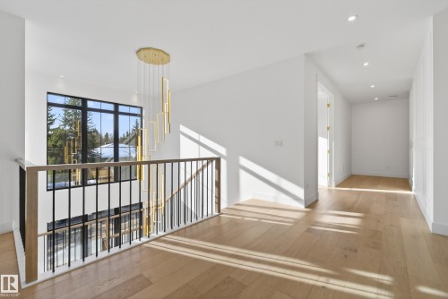 14320 Mackenzie Drive, Edmonton, AB - Indoor Photo Showing Other Room