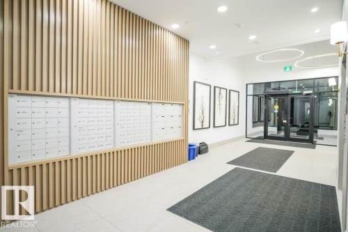 Lobby featuring recessed lighting - 101 7471 May Common, Edmonton, AB - Indoor Photo Showing Other Room