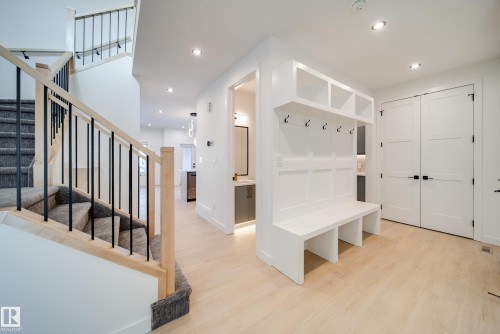 24 Blackbird Bend, Fort Saskatchewan, AB - Indoor Photo Showing Other Room