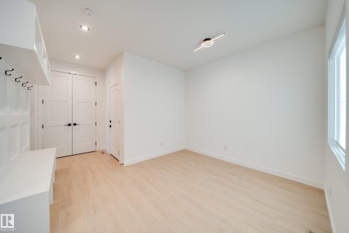 24 Blackbird Bend, Fort Saskatchewan, AB - Indoor Photo Showing Other Room