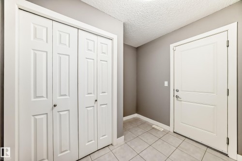 3520 49 Avenue, Beaumont, AB - Indoor Photo Showing Other Room