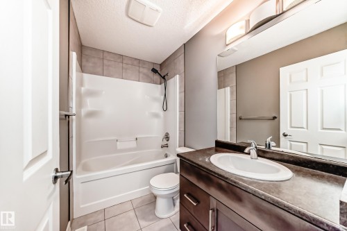3520 49 Avenue, Beaumont, AB - Indoor Photo Showing Bathroom
