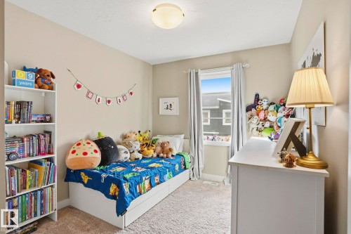 23 1480 Watt Drive, Edmonton, AB - Indoor Photo Showing Bedroom