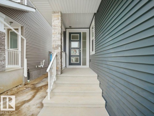 3312 Chickadee Dr, Edmonton, AB - Outdoor With Exterior