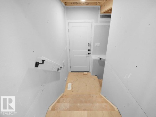 3312 Chickadee Dr, Edmonton, AB - Indoor Photo Showing Other Room