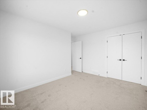 3312 Chickadee Dr, Edmonton, AB - Indoor Photo Showing Other Room