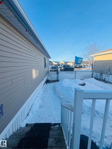 245 Oak Wood Drive Nw, Edmonton, AB - Outdoor With Exterior