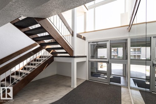 311 1624 48 Street, Edmonton, AB - Indoor Photo Showing Other Room