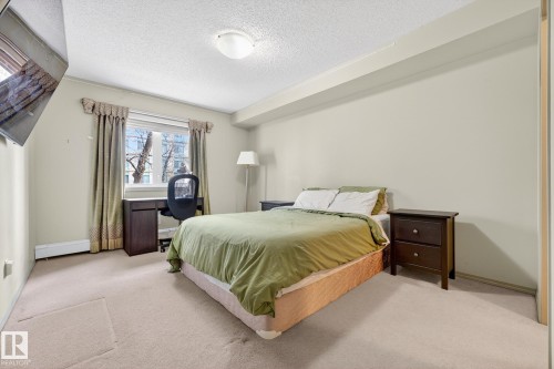108 10403 98 Avenue, Edmonton, AB - Indoor Photo Showing Bedroom