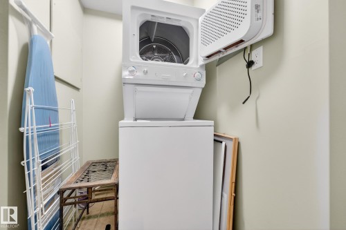 108 10403 98 Avenue, Edmonton, AB - Indoor Photo Showing Laundry Room