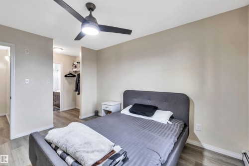 2405 7343 South Terwillegar Drive, Edmonton, AB - Indoor Photo Showing Bedroom