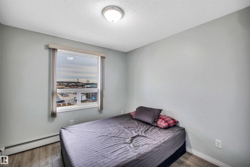 2405 7343 South Terwillegar Drive, Edmonton, AB - Indoor Photo Showing Bedroom
