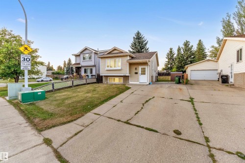 Split foyer home with an outbuilding and a garage - 4616 32 Avenue, Edmonton, AB - Outdoor