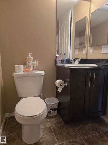 221 270 Mcconachie Drive, Edmonton, AB - Indoor Photo Showing Bathroom