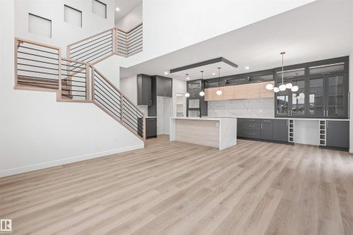 2 Owl Ridge Close, Fort Saskatchewan, AB 