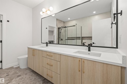 2 Owl Ridge Close, Fort Saskatchewan, AB 