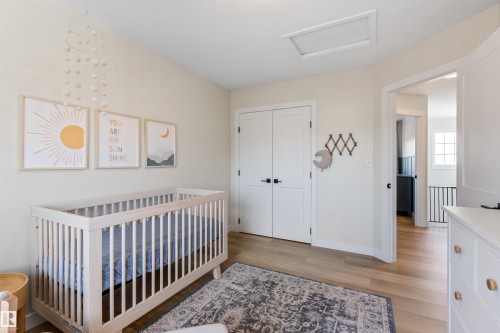 15 Nadine Way, St. Albert, AB - Indoor Photo Showing Bedroom