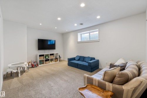 15 Nadine Way, St. Albert, AB - Indoor