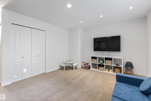15 Nadine Way, St. Albert, AB - Indoor