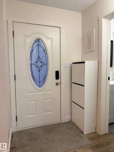 33 4403 Riverbend Road, Edmonton, AB - Indoor Photo Showing Other Room