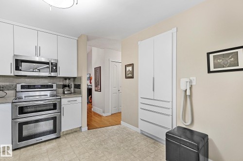 32 9704 165 Street, Edmonton, AB 