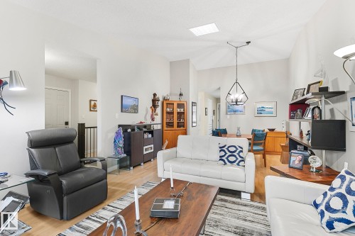 32 9704 165 Street, Edmonton, AB 