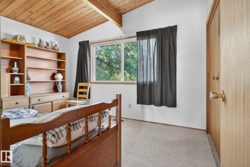 9937 82 Street, Edmonton, AB - Indoor